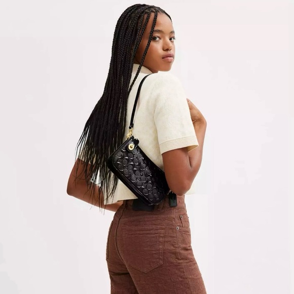 Coach Penn B4/ Black Shoulder Bag Signature Patent Leather CM552 - Picture 7 of 14